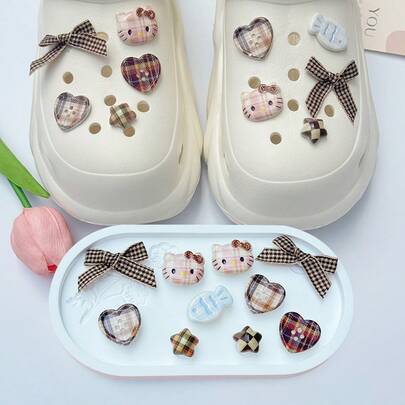 Sanrio 10pcs Sanrio Hello Kitty Melo Cartoon Shoe Accessories, Suitable For Sandals, Slippers, Weddings, Birthday Parties, Vintage Style Sneakers, DIY Accessories (Shoes Not Included)