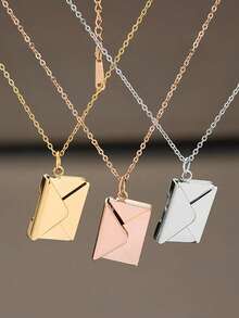一条可定制项链就能满足你的愿望！这款带有可定制信息的项链就像一个装满惊喜的宝箱。它独特的小信封盒设计，可以完美地容纳充满回忆的家人和可爱宠物的照片。 - 多色 - 查看 13