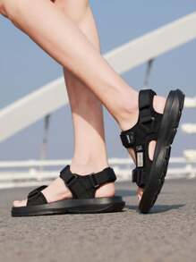 1 Pair Men's Summer Sandals, Breathable Light Weight Non-Slip, Outdoor Fashion Personalized Beach Shoes
