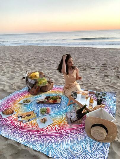 1pc New Outdoor Waterproof Anti-Sand Digital Printed Picnic Mat/Beach Towel, Fashionable And Fresh Pattern, Suitable For Outdoor Camping And Picnics