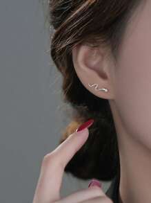 1 Paar S925 Silber Mode Schlangen Design Ohrstecker für Frauen, inklusive Geschenkbox