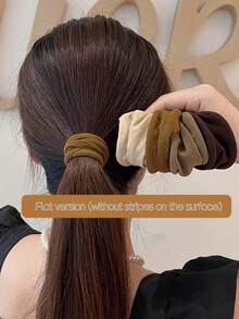 Set da 5 pezzi di elastici per capelli eleganti e carini di colore unito, spessi e antiscivolo, adatti per donne e ragazze, ideali come regalo per feste, viaggi e uso quotidiano. Accessori per capelli in nylon elastico, stile casual Ins, adatti per capelli ricci, autunno, viaggi, accessori per capelli, accessori per donne, accessori per capelli, accessori per feste. - Multicolore - Visualizzare 4