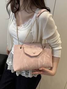 Nuova borsa da donna per primavera ed estate, borsa quadrata retrò alla moda, con patta di apertura, catena doppia in metallo, a tracolla, di piccola capacità, leggera ed estremamente semplice