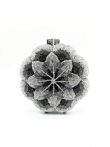 迷你优雅手拿包，饰以水晶花朵珠宝设计，适合正式晚宴、派对和盛大庆典；奢华金属水晶手工手拿包，女士专属；全水晶晚宴手拿包，新颖闪耀，适合新娘；送给她的最佳礼物