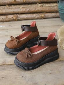 Zapatos tipo Mary Jane con suela gruesa y diseño de vanguardia, zapatos planos de plataforma con correa, clásico retro para primavera y verano 2025 para mujeres - Marrón - Ver 3