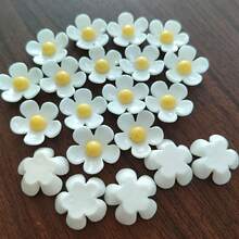 10/30/50pcs Resin Daisy Flower Decoration, Cute Floral Jewelry Making Supplies, DIY Crafts And Home Decor, Suitable For Weddings, Birthdays, Valentine's Day, Mother's Day - White - View 7