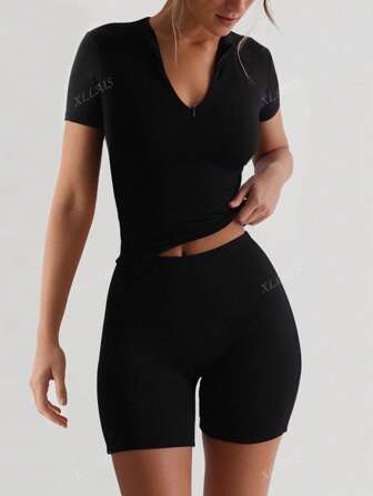 XLLAIS Fashion Zipper Collar Solid Tight T-Shirt Women's Sports Casual Short Sleeve Stretch Black Top Back To School