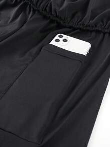 2pcs/Set Men's Casual Sports Fitness Shorts, Faux 2-In-1 Design With Towel Rack On Back. The Fabric Keeps You Cool And Comfortable, Not Stuffy. These Shorts Are Perfect For Hiking, Climbing, Outdoor Cycling, Running And Fitness Workouts.