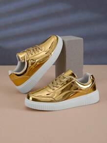 New Fashionable Casual Glossy Solid Color Lace-Up Low-Top Sneakers For Men, Youth And Couples Unisex Skate Shoes With Anti-Slip And Durable Soles, Suitable For Outdoor Activities And Daily Wear