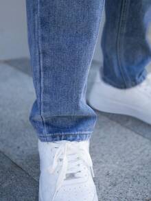 Men's Simple Solid Color Pocket Distressed Straight Leg Jeans - Medium Wash - View 3