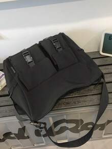 Bolso de hombro de estilo utilitario para hombres, bolso mensajero casual de nailon impermeable de gran capacidad para el uso diario, mochila estilo japonés desaliñada para estudiantes universitarios, bolso ligero de lona versátil y sencillo para deportes al aire libre y gimnasio