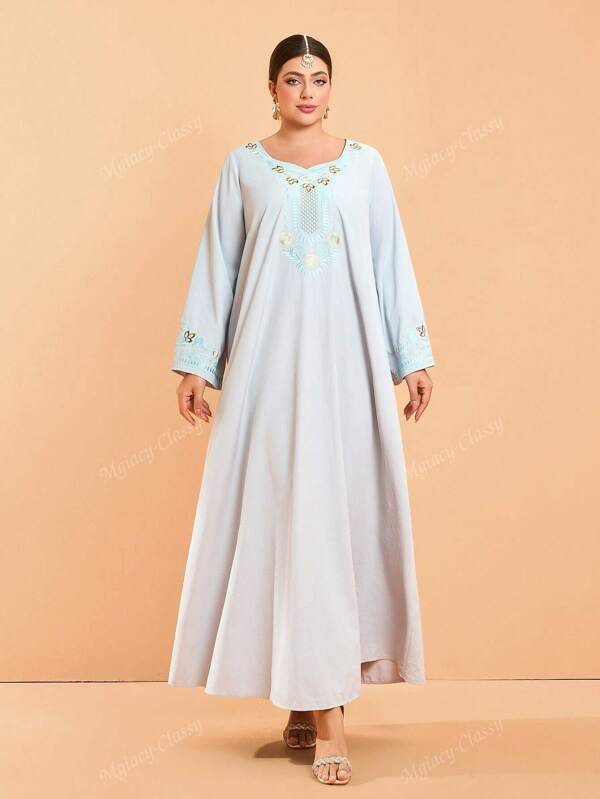 Nuevo diseño de abaya modesta de manga larga con escote en V, bordado árabe, para mujeres grandes y talla grande