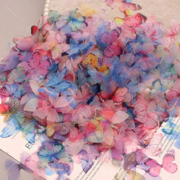 100 pièces de décorations de papillons en polyester de tailles et de couleurs mélangées, convient pour le maquillage de costume, le maquillage de fête, le maquillage pour séance photo, le maquillage à thème, le maquillage quotidien