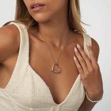 Simple Personalized Style Heart Engraved Women's Necklace, Heart Bead Pendant, Custom Engraved Heart Necklace, Personalized Heart Name Necklace, Fashion Jewelry Gifts For Daily Wear, Vacation, Dating, Gifts, Ramadan Festival, Mother's Day, Father's Day, Eid Al-Adha, Christmas, Halloween, Valentine's Day, New Year's Day, Highly Attractive Jewelry - Multicolor - View 7