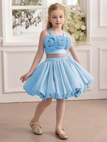 两件套年轻女孩优雅蓝色 3D 花朵装饰细肩带连衣裙套装，适合生日派对、婚礼花童、学校表演、重要场合和节日