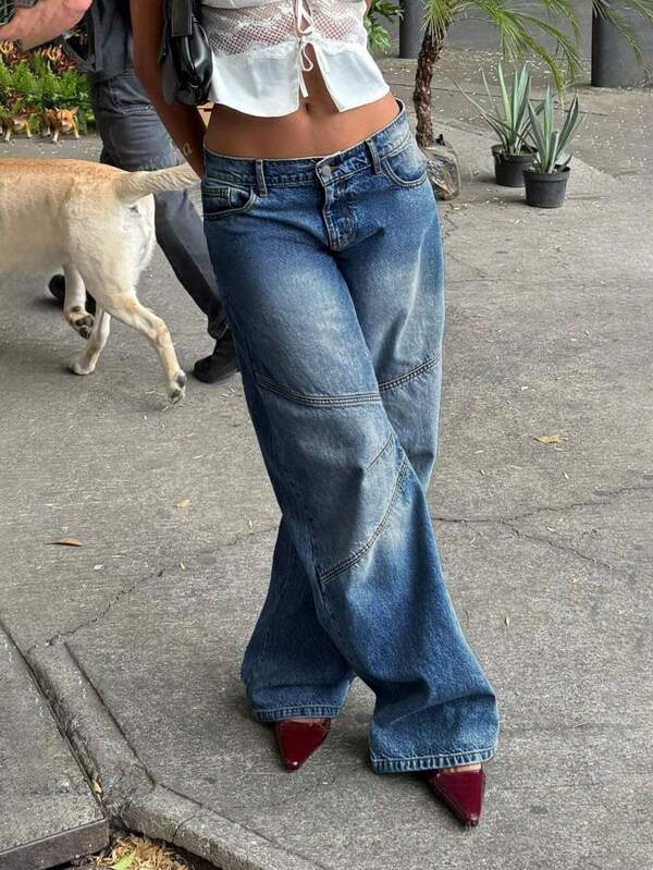 Women's Simple, Casual And Personalized Design Knee-Breaking Mid-Waist Straight-Leg Jeans With Pockets