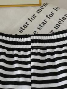 Mädchen Spitzen gesäumtes ärmelloses Top mit Schleife + gestreifte schwarz-weiße ausgestellte Hose Sommeroutfit
