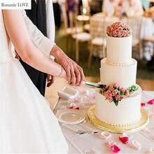 Juego de 4 piezas que incluye Copas de champán y Set de Cuchillo y Paleta para Pastel Novia y Novio para Brindis y Corte del Pastel en Recepción de Boda, Aniversario o Fiesta - Multicolor - Ver 2