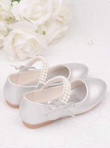 CAIWENNIAO Girls Children Pearl Shoes Soft Sole Princess Shoes Piano Recital Silver Dress Shoes (New Model)