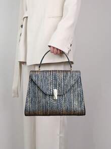 2025 新款时尚小号设计师女士手提包，优雅皮革纹理手提包，女士通勤百搭梯形单肩斜挎包