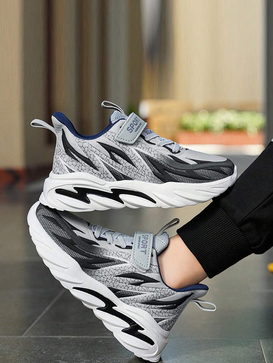 1 Pair Spring/Summer Low-Top Breathable Sports Sneakers For Teenagers, Soft & Comfortable Mesh Upper, Non-Slip Durable Sole, Adjustable Hook & Loop Closure, Fashionable Chunky Sneakers - Multicolor - View 1