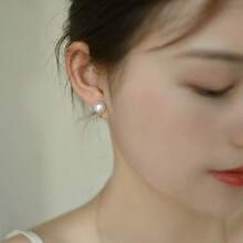 1 对时尚合金非穿孔珍珠扭结夹式耳环，适合女士