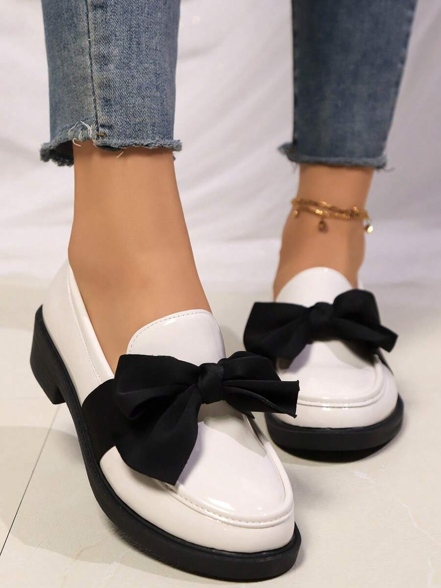 Women's Thick Sole Platform Loafers, Pointed Toe, Lace Up, Flatform, Oxford Style, Low Heel, Bowknot, Fashion Casual Shoes For Spring/Autumn - White - View 1