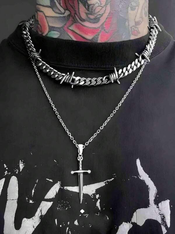 مجموعة 1 طقم/ 2 قطعة من قلادة سيف وشوكة من الفولاذ التيتاني ذات طراز هيب هوب مصمم بأسلوب جذاب وفريد، مناسب للرجال والنساء، متعدد الاستخدامات للارتداء اليومي، وهدية راقية للاحتفالات والتجمعات