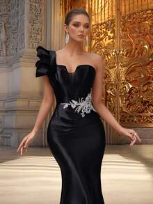 VIPGIRL Đầm dạ hội satin đen thanh lịch lệch vai với hoa 3D trên vai và đính hạt ở eo, đầm dự tiệc sang trọng dành cho nữ, đầm dài cao cấp, đầm trang trọng cho nữ, đầm dự tiệc, đầm dự đám cưới mùa xuân - màu đen - Xem 6