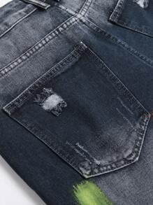 Pantalones cortos de mezclilla rectos con efecto desgastado y estampado de salpicadura de pintura para hombres de moda