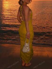 Abito boho sexy con arricciature e schiena scoperta