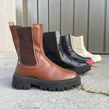 Bota Chelsea Feminina Solado Tratorado Blogueira
