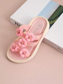 1 Pair Girls' PVC Floral Non-Slip Waterproof Peep Toe Flat Princess Style Beach Slippers, For Ages 2-8