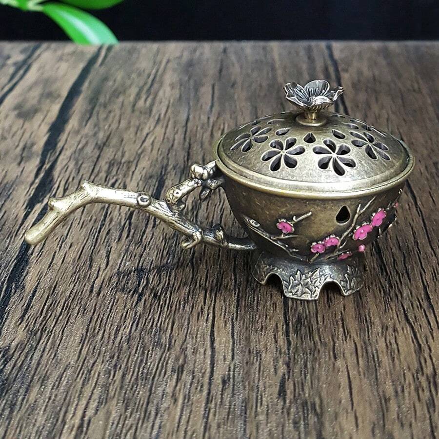 Lư hương hình hoa mai cầm tay di động mới, giá đỡ hương bằng kim loại, thích hợp để trang trí spa, nhà cửa, yoga, thiền định, làm quà tặng, văn phòng, cắm trại, sân vườn, hiên nhà, bữa tối lãng mạn dưới ánh nến.