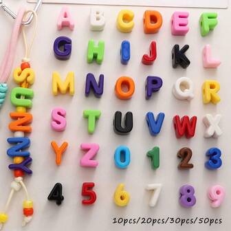26個のアルファベットと数字のマカロン型アクリルビーズ、10個/20個/30個/50個セット、DIYアクセサリー作りに最適