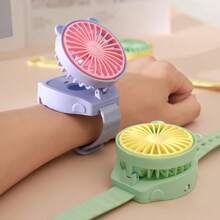 1 Stück kreativer Uhr-Ventilator, Jungen, Mädchen, Kinder, Lässig Outdoor Tragbarer Mini Taschen Cartoon Trocken Batterie Ventilator, Sommer Essentiell. Sommer Kühlung, Strand, Reise