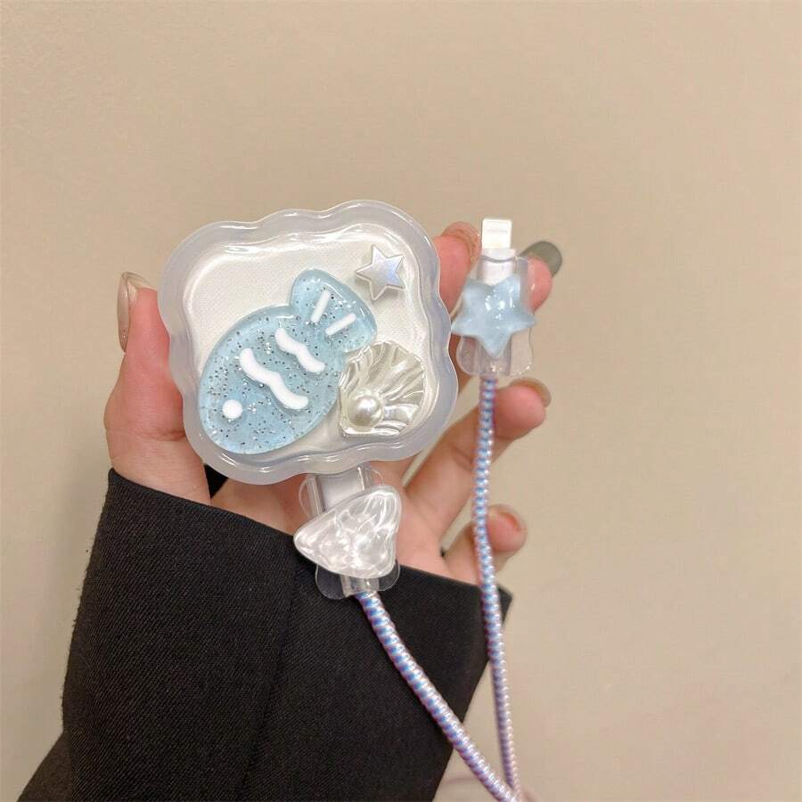 5pcs/Set Cartoon Fish [UK 20W] Charger Protective Case Compatible With Apple Series 13-17ProMax/Plus Ocean Series Healing Charging Head Protective Cover Anti-Breakage Storage Gadget