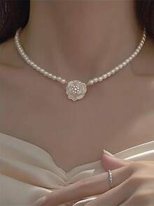 1 件女士性感内衣配饰 - 性感奢华山茶花项链，适合作为日常聚会、派对、情人节和周年纪念的礼物