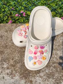 10 buc/20 buc/30 buc/50 buc/100 buc Set asortate drăguțuri cu design din rășină pentru pantofi, decorațiuni de pantofi DIY colorate la modă pentru papuci, sandale, modele aleatorii, cadou pentru petrecerea de aniversare - Multicolor - Vizualizare 3