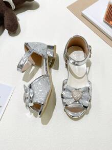 Nuove scarpe da principessa, sandali per ragazze, per bambine e bambini piccoli/grandi, con suola morbida, scarpe eleganti con cristalli, scarpe con tacco alto da studentessa, stile coreano con perle e fiocco