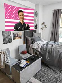 1pc MAGJIUKE Tim Bradford American Pink Flag Newcomer Tapestry, Polyester 90g Printed Wall Tapestry, Suitable For University Dormitory, Bedroom, Living Room, Home Decoration, Aesthetic Art Tapestry, Ideal Holiday Gift For Teenagers