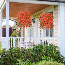 1 pieza Flor artificial simulada, Flor artificial de Campanilla con hojas de eucalipto, plantas colgantes realistas, adecuadas para boda, hogar, oficina, jardín, decoración de cumpleaños, aniversario, graduación, decoración de jardín, plantas de exterior, jardinería, flores artificiales, decoración de hogar y jardín, decoración de habitaciones, regalo decorativo de cumpleaños y graduación