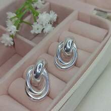 Pair Of Oval Organic Twisted Earrings Elegant Sophisticated Women Fashion Party Work Gift - Bạc - Xem 3