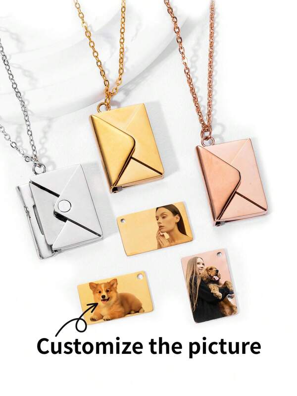 1pc Customizable Necklace Can Do The Trick! This Necklace With Customizable Messages Is Like A Treasure Chest Filled With Surprises. Its Unique Design Of A Small Envelope Box Can Perfectly Hold The Photos Of Family Members And Adorable Pets That Are Full Of Memories.