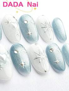 10个椭圆形手工压制指甲，短指甲，白色，蓝色指甲，蓝色猫眼指甲，蝴蝶结，心形仿珍珠装饰指甲用品指甲 - 彩色 - 查看 4