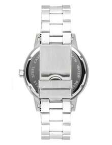 Reloj de Caballero Análogo de Alta Calidad con Movimiento Japonés - Diseño Elegante y Funcional  Este elegante reloj para caballero combina la precisión de un movimiento Quartz japonés de última tecnología con un diseño atemporal y sofisticado. Perfecto para el hombre moderno que valora la calidad y el estilo, este reloj es más que un accesorio, es una declaración de buen gusto.  Características destacadas:  Movimiento Japonés Quartz: Con una máquina de alta precisión, garantiza una medición exacta del tiempo, evitando retrasos o adelantos. La confiabilidad de los movimientos japoneses es mundialmente reconocida por su durabilidad y exactitud.  Diseño Análogo: Presenta una esfera clara y legible con números romanos o índices discretos, lo que le da un toque clásico y elegante que se adapta tanto a eventos formales como casuales.  Correa de Alta Calidad: La correa de este reloj está fabricada con materiales premium. - Gris - Ver 3