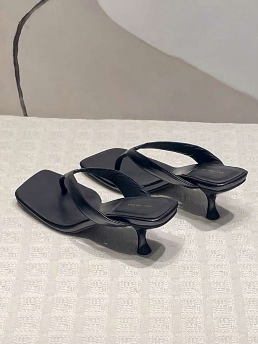 法式女式高跟凉鞋，夏季新款皮革密趾细高跟鞋，踝带小猫跟人字拖