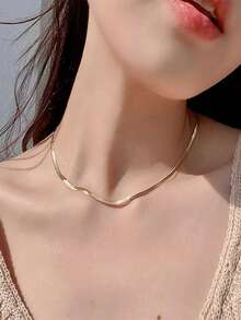 1pc Stainless Steel Simple Necklace, Everyday Wear - Yellow Gold - View 3