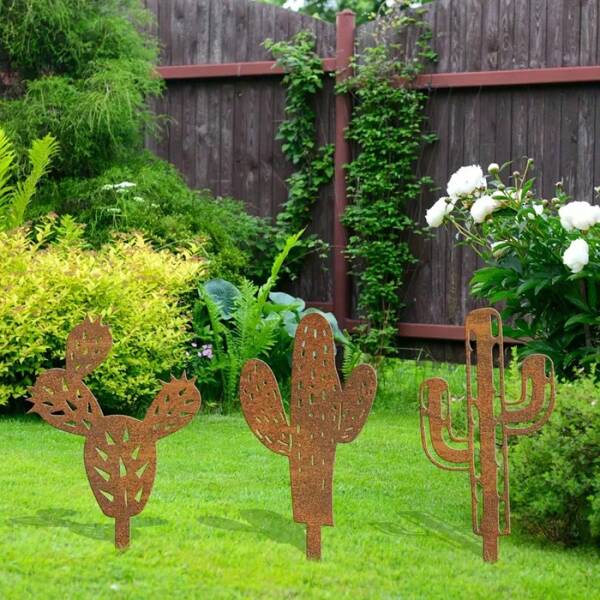 3pcs Rustic Metal Cactus Garden Stakes - Durable, Weatherproof Iron Yard Signs & Markers For Outdoor Lawn Decor, Perfect For Patio & Balcony, Garden Decorations