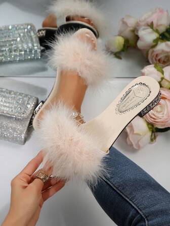 全新夏季毛茸茸坡跟凉鞋，舒适时尚的女士一脚蹬高跟凉鞋